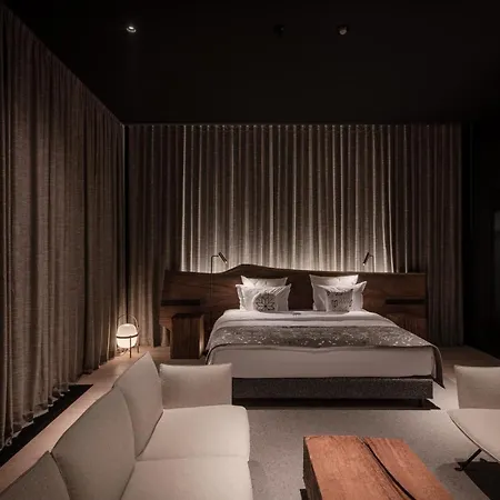 Hay Boutique & By Edem Family *