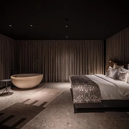 Hay Boutique & By Edem Family Hotel *